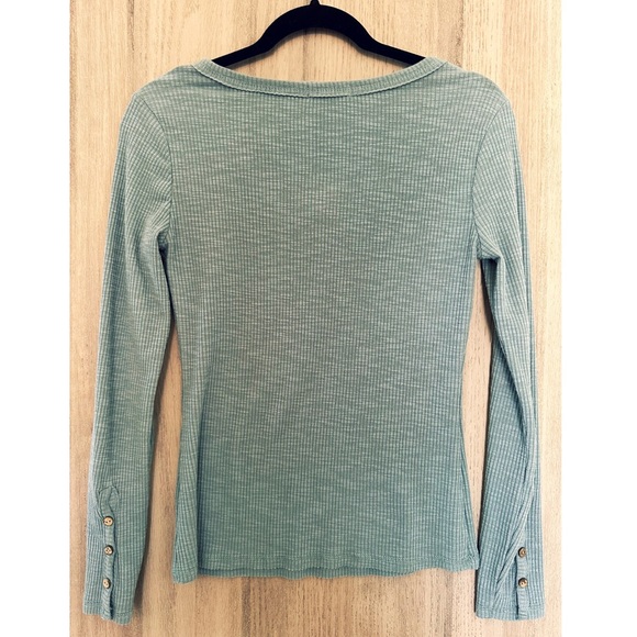 Long Sleeve Top - Picture 4 of 4